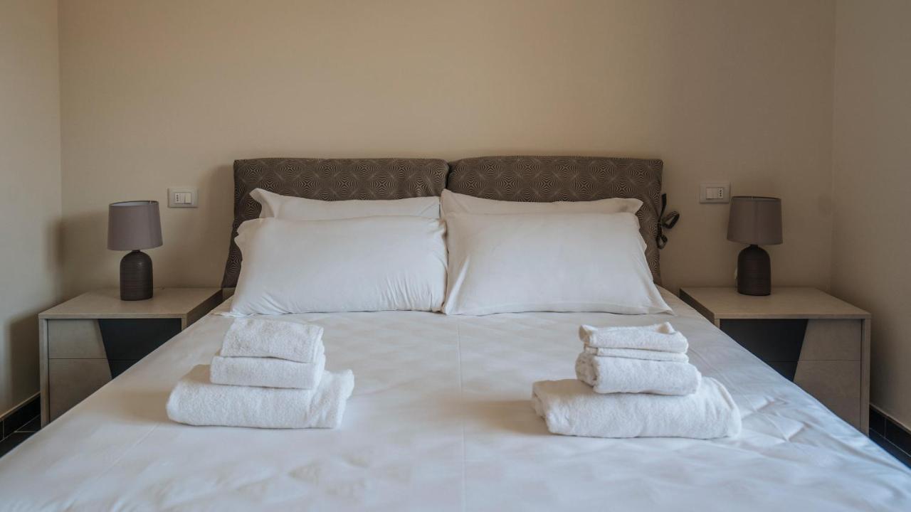 Dei Mille 31 B Apartment Albenga Ngoại thất bức ảnh