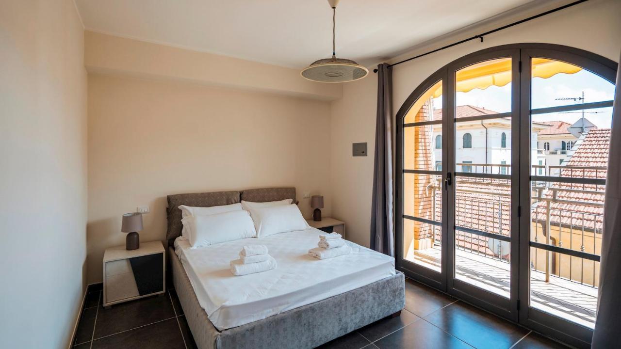 Dei Mille 31 B Apartment Albenga Ngoại thất bức ảnh