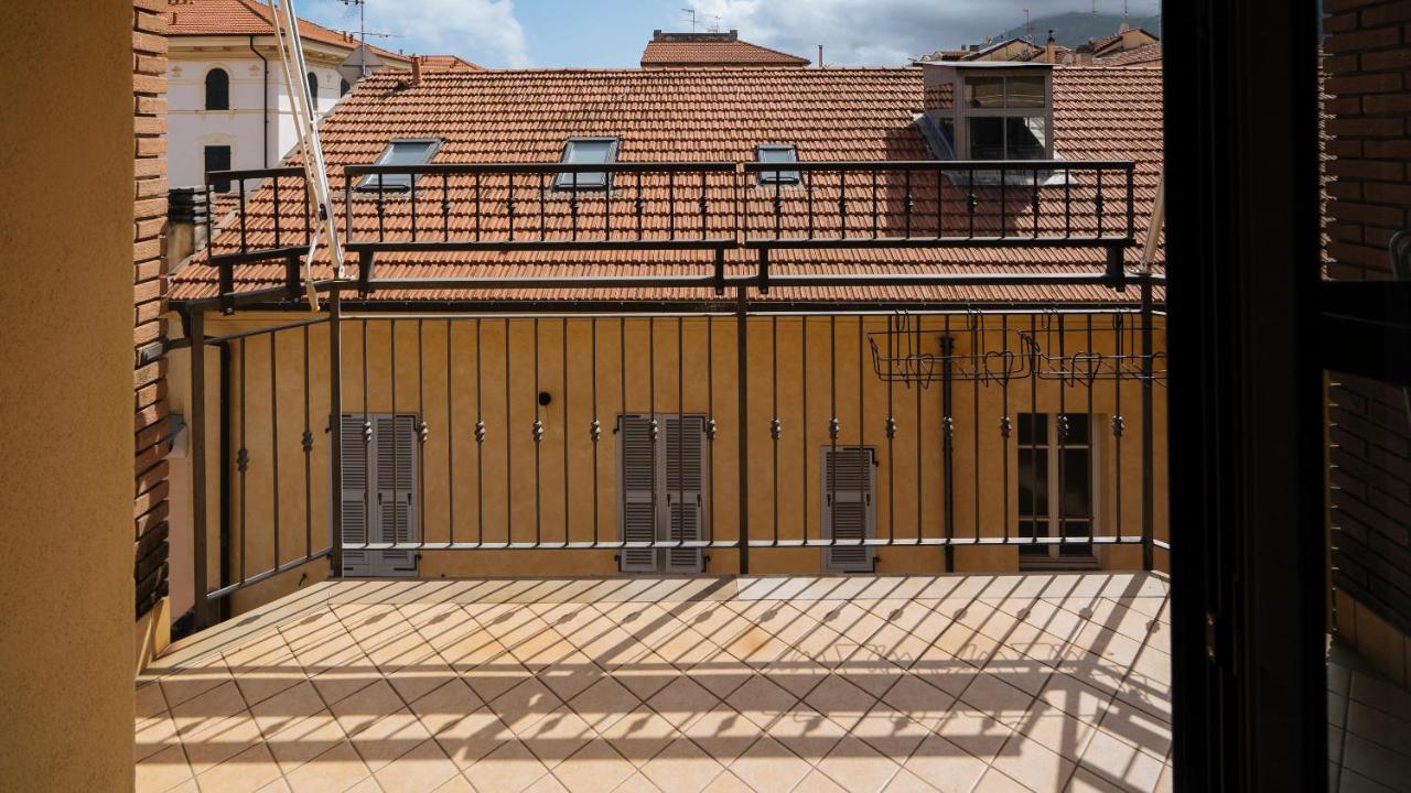 Dei Mille 31 B Apartment Albenga Ngoại thất bức ảnh